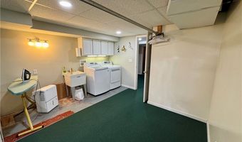 1648 Highland Ln, Ashtabula, OH 44004
