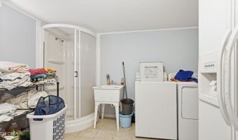 2540 Montyna Ln, Alford, FL 32420