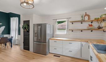 165 Crowder St, Barnesville, GA 30204