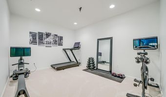 40976 MAPLEHURST Dr, Aldie, VA 20105
