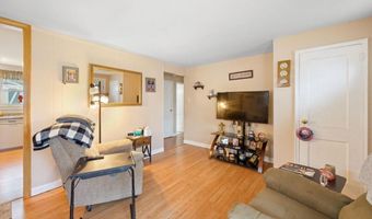119 Falvey St, Bangor, ME 04401
