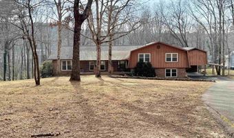 1975 Pine Lake Dr, Arab, AL 35016