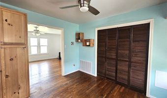 1918 S Commercial St, Aransas Pass, TX 78336