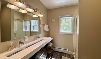 10 Bogue Chitto Ln, Bar Harbor, ME 04609