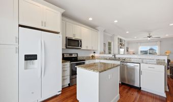 112 Robin Ave B, Atlantic Beach, NC 28512