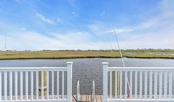 267 Cypress Dr, Bayville, NJ 08721