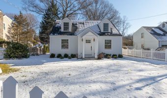 10 Greenwood Ave, Darien, CT 06820