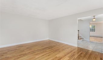 475 Red Chimney Dr, Warwick, RI 02886