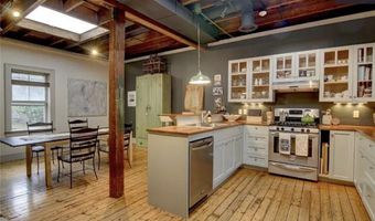30 Bradford St, Bristol, RI 02809