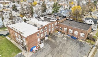 86 Whittier St, Bridgeport, CT 06605