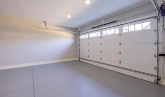 1036 Cummings St 1, Abingdon, VA 24211