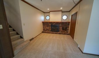 610 7th Ave, Ackley, IA 50601