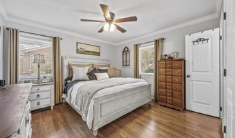 18 Sandra Ln, Athens, AL 35611