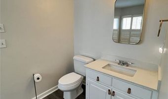 1102 Defoors Lndg NW, Atlanta, GA 30318
