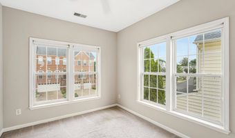21946 WINDOVER Dr, Broadlands, VA 20148