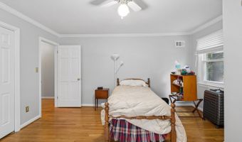 5110 DUVALL Dr, Bethesda, MD 20816