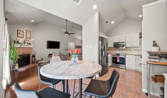 400 Rolling Hills Dr, Aledo, TX 76008