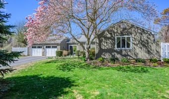 55 Tonela Ln, Barnstable, MA 02630