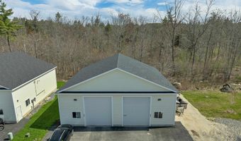262 264 Isinglass Cir, Barrington, NH 03825