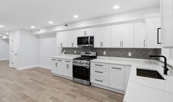 1118 MONTPELIER St, Baltimore, MD 21218