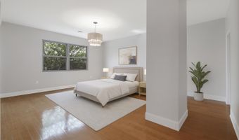 51 W 48TH St, Bayonne, NJ 07202