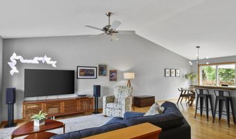 7225 Blue Maple Trl, Madison, WI 53719