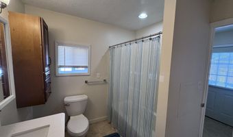 510 E Lehr Ave, Ada, OH 45810