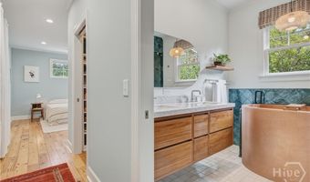 115 Milledge Hts, Athens, GA 30606