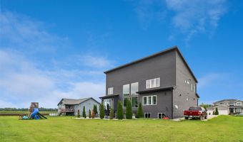 28803 Frost Ln, Adel, IA 50003