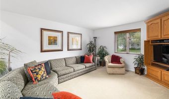 320 Westmoreland St D2, Narragansett, RI 02882