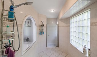 2002 MEDINAH RIDGE Rd, Accokeek, MD 20607