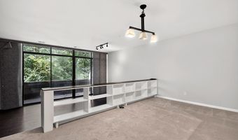 2212 S RANDOLPH St 1, Arlington, VA 22204