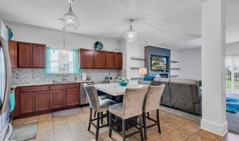 2349 Cole Wood Cir, Indianapolis, IN 46239