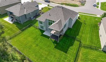 14500 Aurora Ln, Basehor, KS 66007