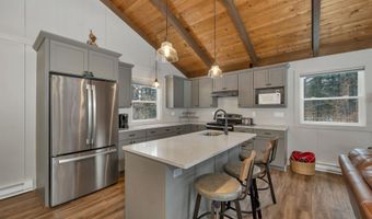 41 Tabor Cir, Albany, NH 03838