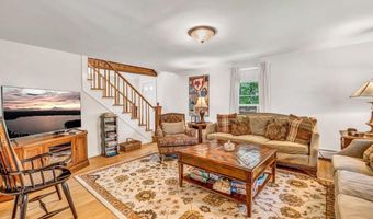 27 Highview Ter, Belfast, ME 04915