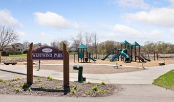 10555 56th St NE, Albertville, MN 55301