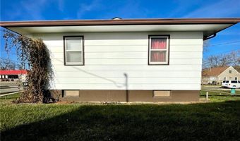 1219 S Newton Ave, Albert Lea, MN 56007