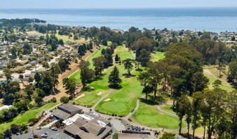 674 Clubhouse Dr, Aptos, CA 95003