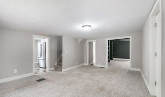 182 40th St, Allegan, MI 49010