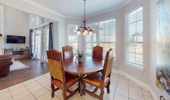 520 Holiday Dr, Ardmore, OK 73401