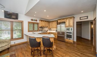 639 Wood Fern Dr, Ballwin, MO 63021