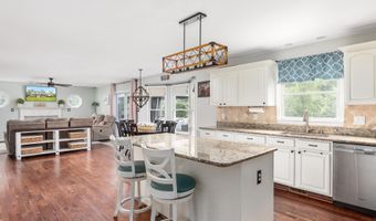48 MADDOX Ln, Amissville, VA 20106