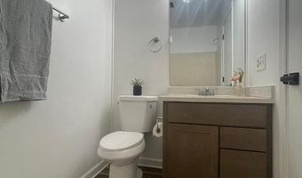 241 FLINT HILL Rd, Alburtis, PA 18011