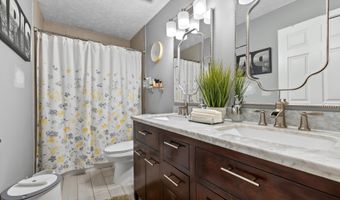 1011 WINGED FOOT Dr, Bowie, MD 20721