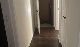 1007 E 6th St, Alice, TX 78332