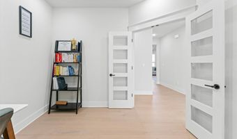 731 Dillon St, Bentonville, AR 72713