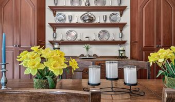82 W 34TH St, Bayonne, NJ 07002