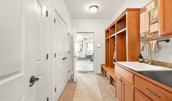 3679 Silver Oak Ct, Bellingham, WA 98226