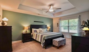 885 BARKLEY Dr, Alabaster, AL 35007